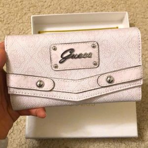 Guess wallet